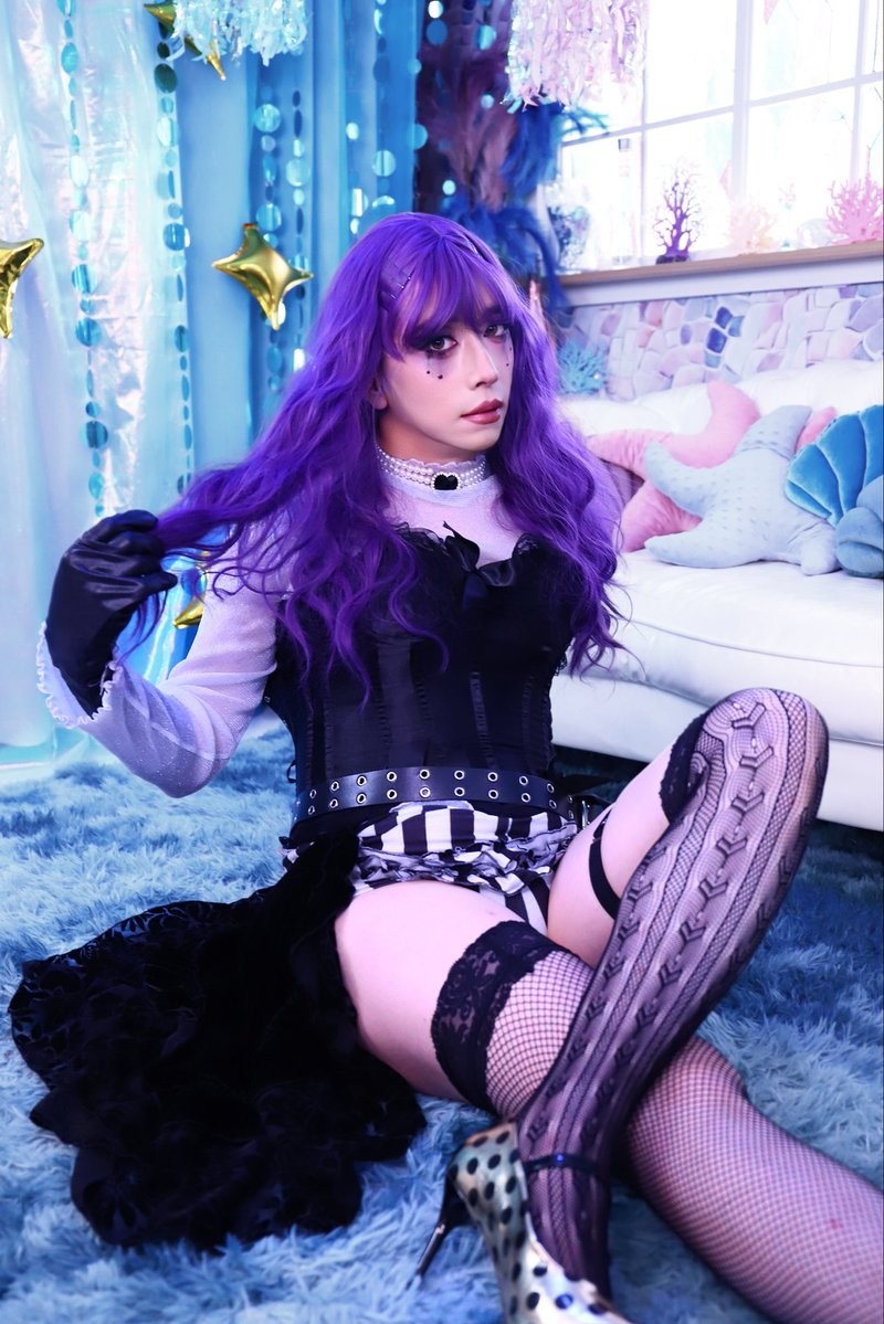 YU00002626's tweet photo. モードダークキャンペーン😈👠⚡️
ひと味変わった可愛さ👑 https://t.co/FJUQ1uSrJT
