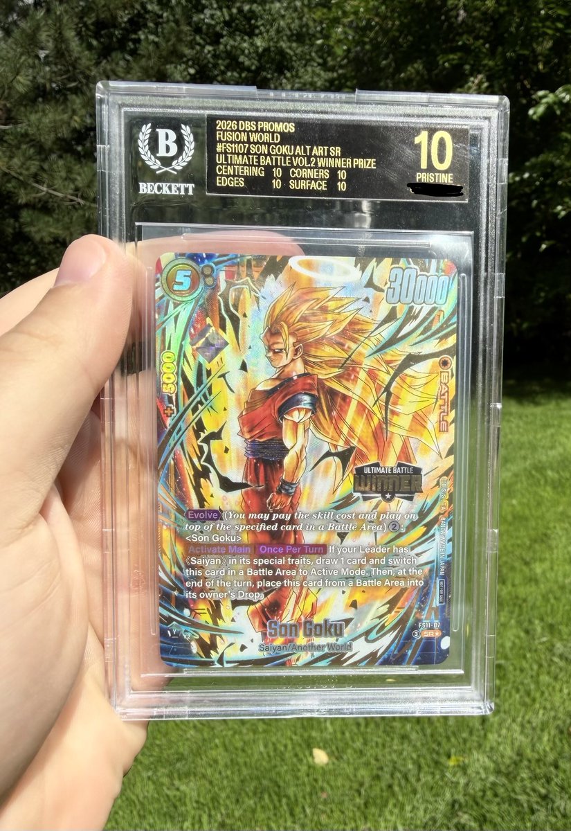 TheeNoVa26's tweet photo. 🏆Ultimate Battle Winners🏆

Probably the most misunderstood cards in FW. Ultimate Battle Winner Stamps, low pop/distribution (probably lower than serialized cards) due to limited events, and the holofoil diamond sticker. One of my personal favorites: FS11-07. 👀🔥 https://t.co/O0yGG51bwO