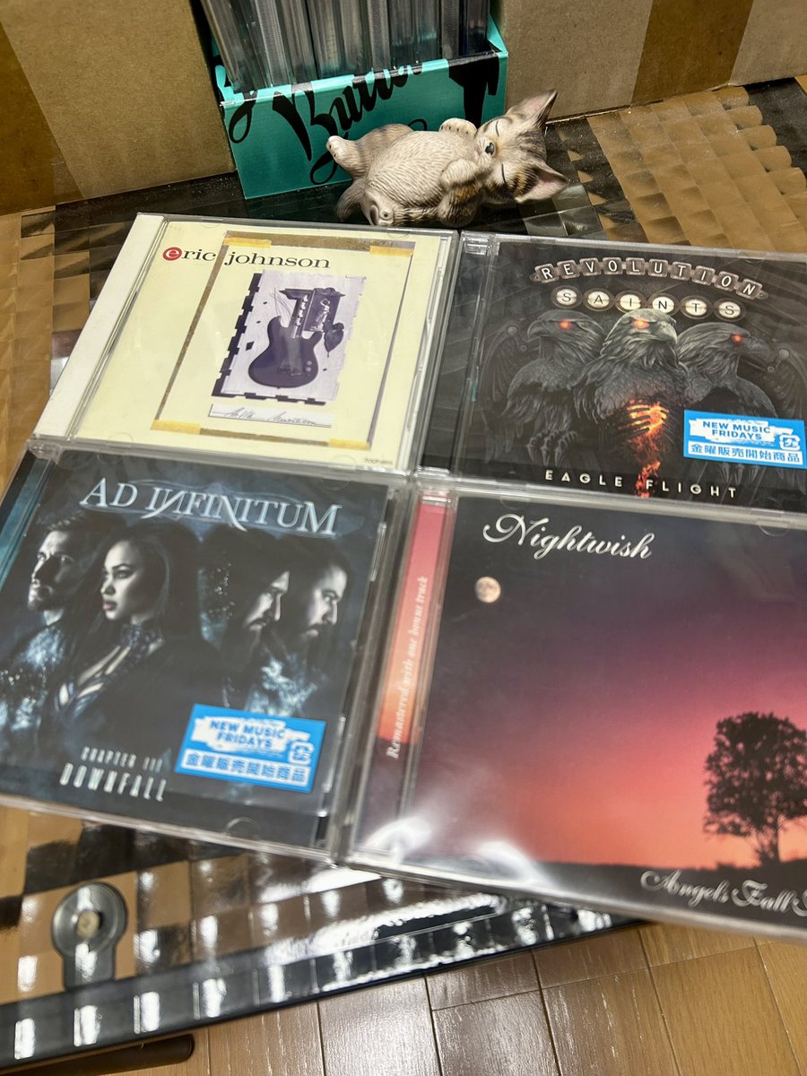 DreamCh24621504's tweet photo. Hi, guys.
I listened to these CDs on August 17th, 2026.
Ah Via Musicom / #EricJohnson 🇺🇸
Eagle Flight / Revolution Saints
#DeenCastronovo
Chapter III: Downfall / Ad Infinitum🇨🇭
#KorbinianBenedict
And I haven't listend to "Angels Fall First" in ages.
Nightwish🇫🇮#TarjaTurunen https://t.co/DlPYXlSuTu