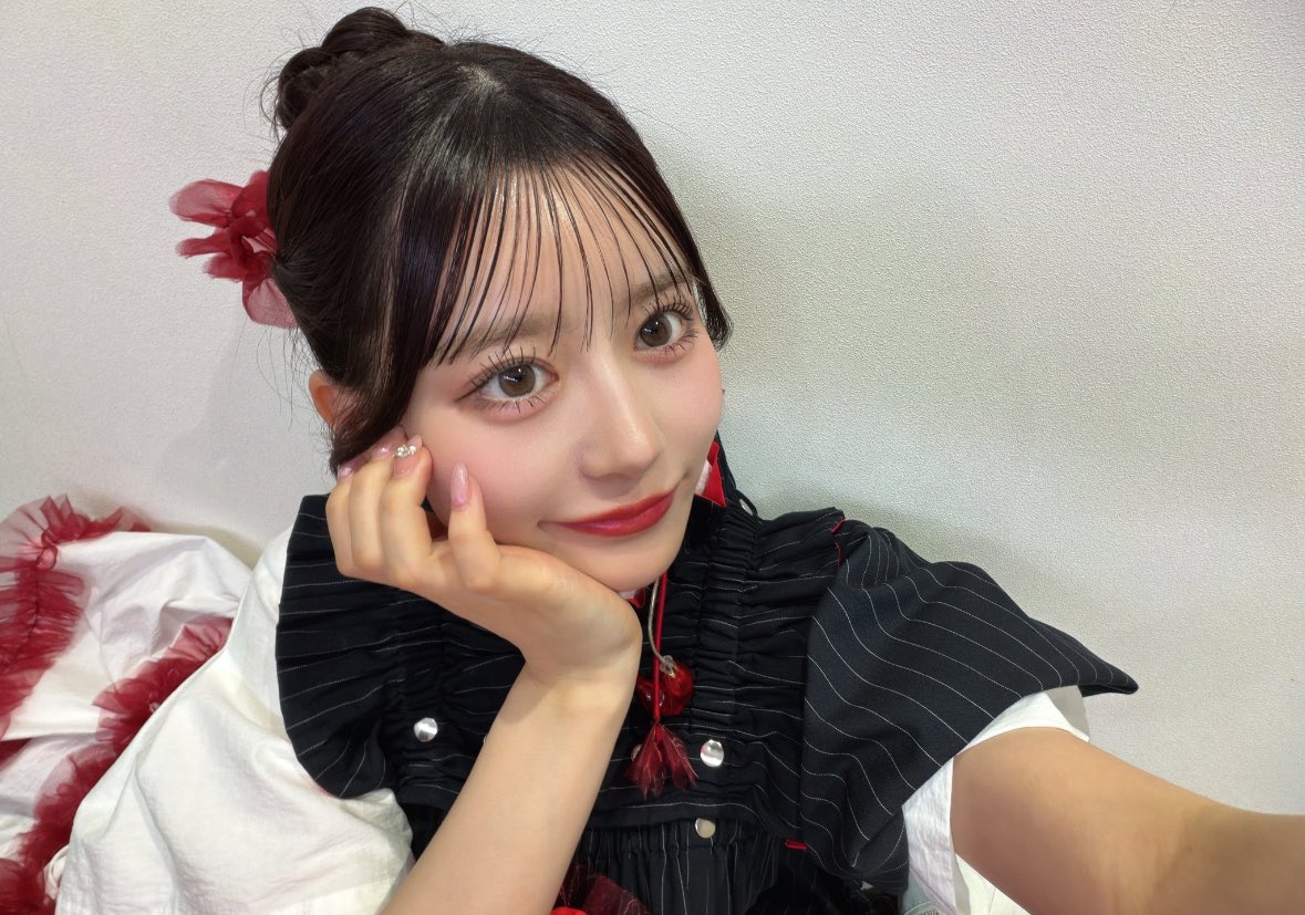 ytnn_amane's tweet photo. 新衣装の天音めちゃ似合ってたかわいい！！
#月足天音 https://t.co/bY8mGdy18k