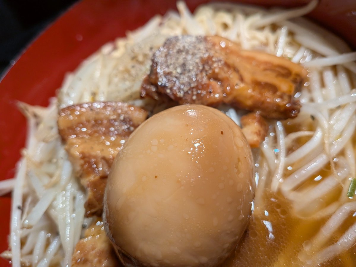 PinkDIA_'s tweet photo. 食べてみるか、数億年ぶりに
チャリ…チャルメラ

こういう消費行動を起こさせる導線がひかれてるからバカデカコンテンツは強いんだよな https://t.co/uwxD3mFIFh