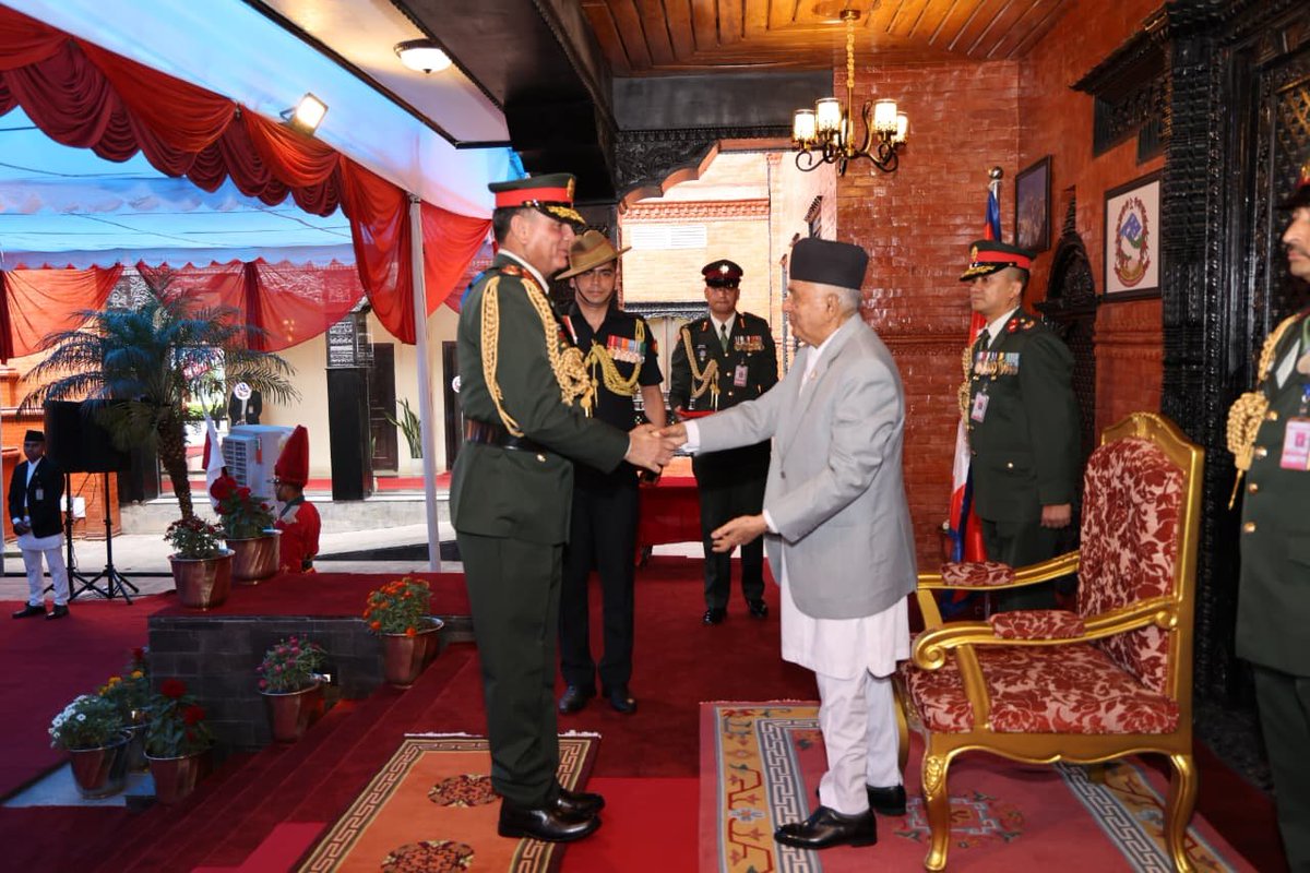 adgpi's tweet photo. #GeneralDhirajSeth, #COAS was conferred the Honorary Rank of General of the #NepaliArmy by Right Hon’ble President of #Nepal, Mr Ramchandra Paudel, at Shital Niwas, Kathmandu, in accordance with the unique and longstanding tradition between the two Armies.

The conferring of the honorary rank reaffirms the deep-rooted and enduring bonds between the two Armies and the close friendship between the two nations.

#IndiaNepalFriendship
@MEAIndia
@DefenceMinIndia
@SpokespersonMoD
@IndiaInNepal
@NepaliArmyHQ
