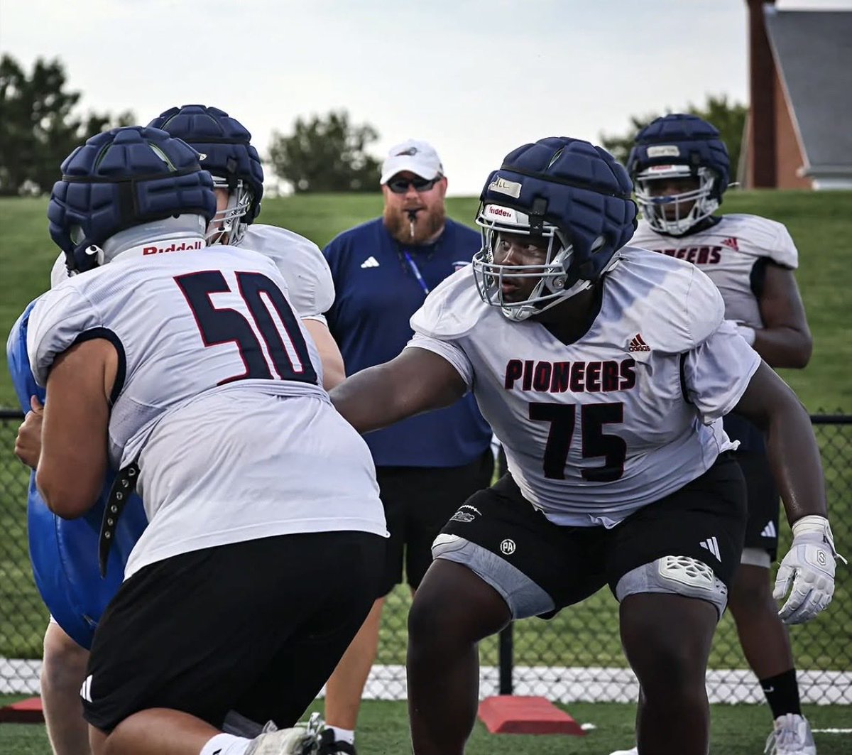 CoachCollinsCj's tweet photo. 2026 Offense Loading ⌛️ https://t.co/RNyX1BjYt4