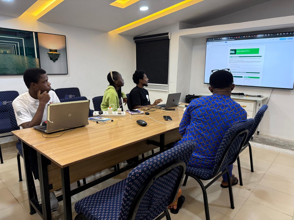 nextdeegit's tweet photo. August is AUGUSTING for our founders at @starthubtech! 

The wins keep rolling in:
GeoPredict AI won the grand prize of ₦25,000,000 as the Overall Winner at the NCDMB Tech Innovation Challenge.

ProDetect secured a spot in the Top 50 Base Grant Award at the iDICE Founders Lab programme (backed by FGN, AfDB & BOI).

PitchNest scored big with BOTH the Top 50 Base Grant & Top 15 Top-Up Grant Awards at the iDICE Founders Lab programme.

Stop building in isolation. If you have an idea that can scale, come build with a winning ecosystem.
#TechInAfrica #Startups #Innovation #NigeriaTech