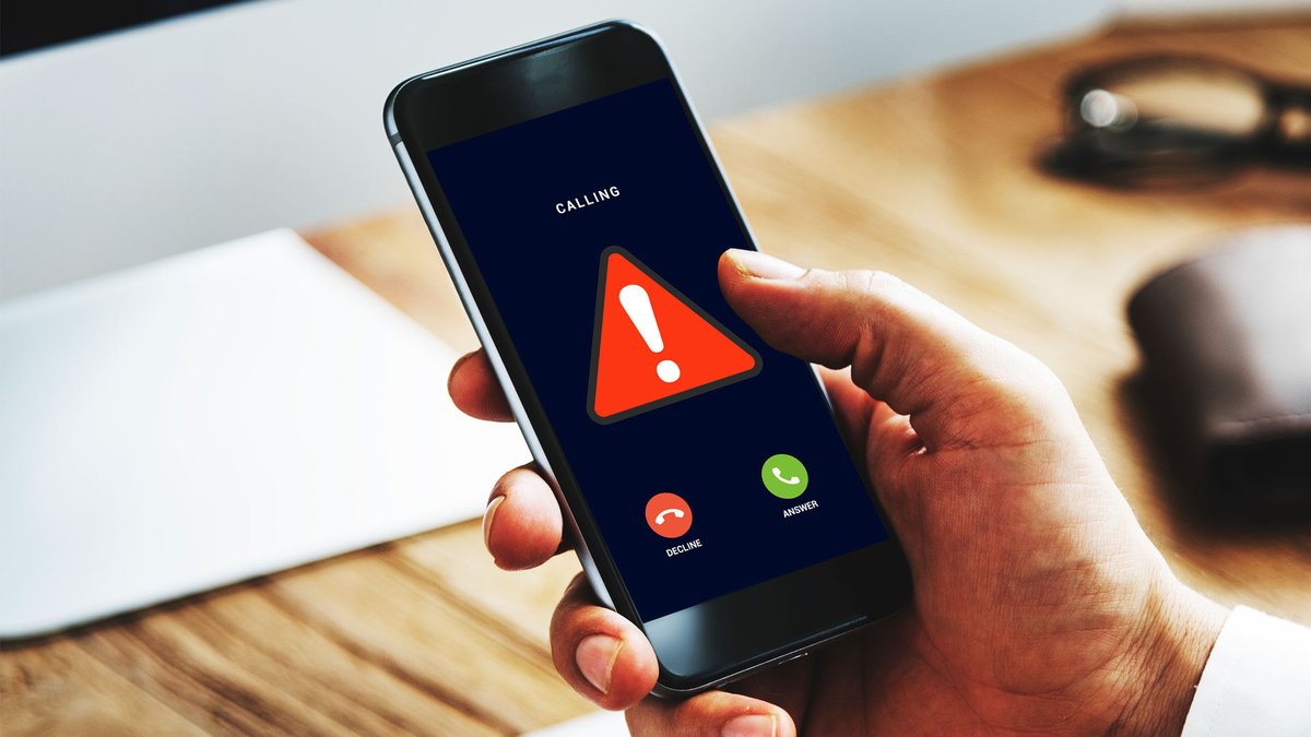 SynapsisMSP's tweet photo. Human error is still the top cause of data breaches and bad actors are now calling, not just emailing.

Only trust verified callers to keep your network safe.
Partner with us to build 24/7 defence &amp; train your team to spot the traps. https://t.co/4qUxLeikwV