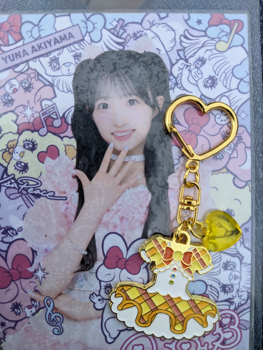 お盆休みも終わり、今まで以上に由奈ちゃんの応援には気合いが入ってい