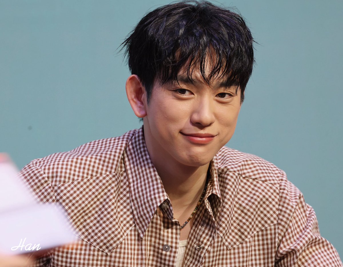 alwayswithCYJ's tweet photo. 怎麼辦...還是好帥
#진영
#박진영
@JINYOUNG https://t.co/k5Xy8eGgWO