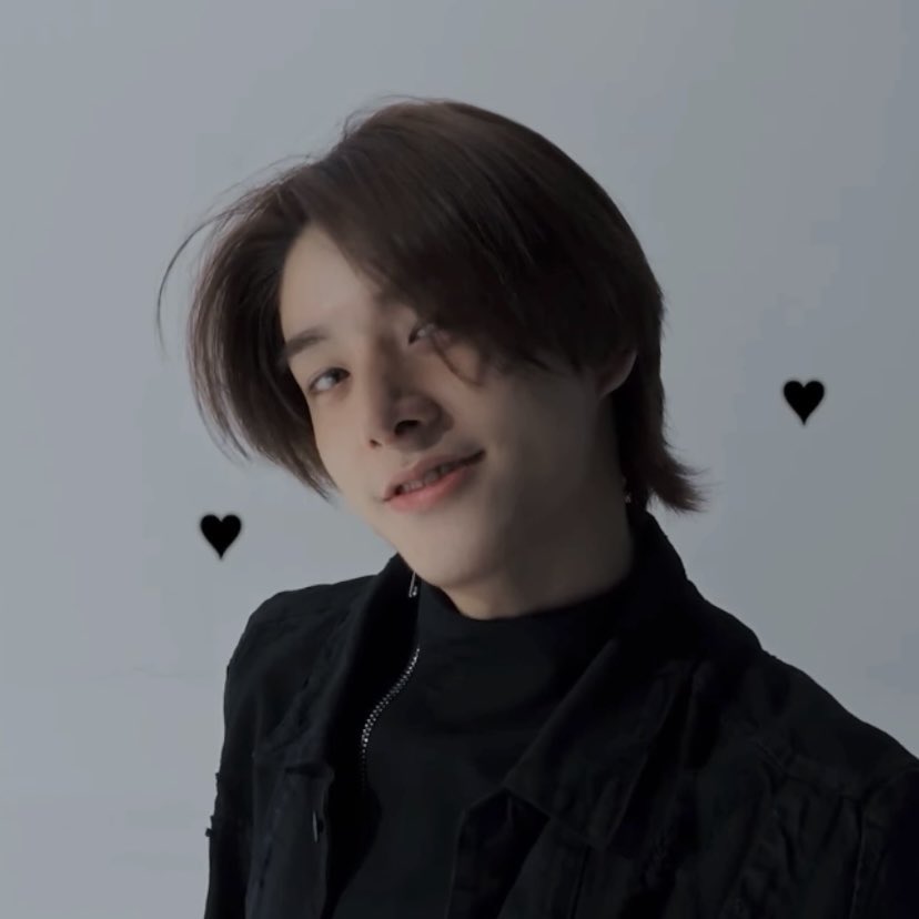 twinflate's tweet photo. Now this is just a WHOLE GIRL https://t.co/ICaaiA1rw1