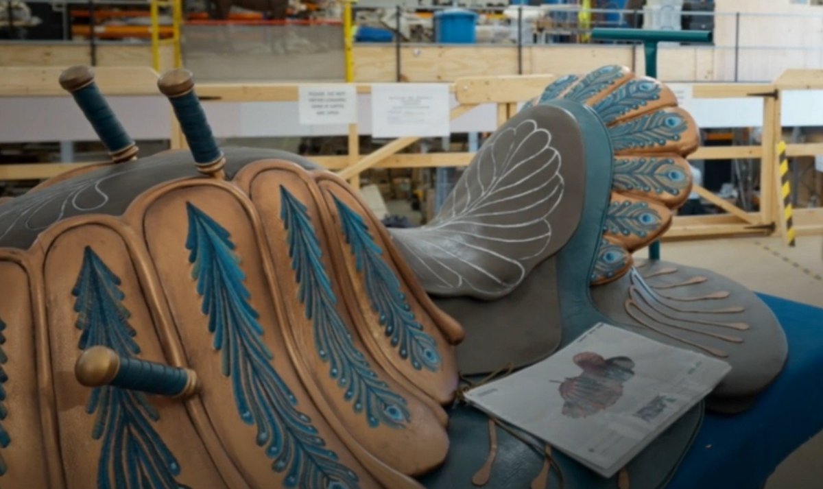 westerosies's tweet photo. Dreamfyre’s saddle behind the scenes of #HouseOfTheDragon. https://t.co/b8ISjZFRAX