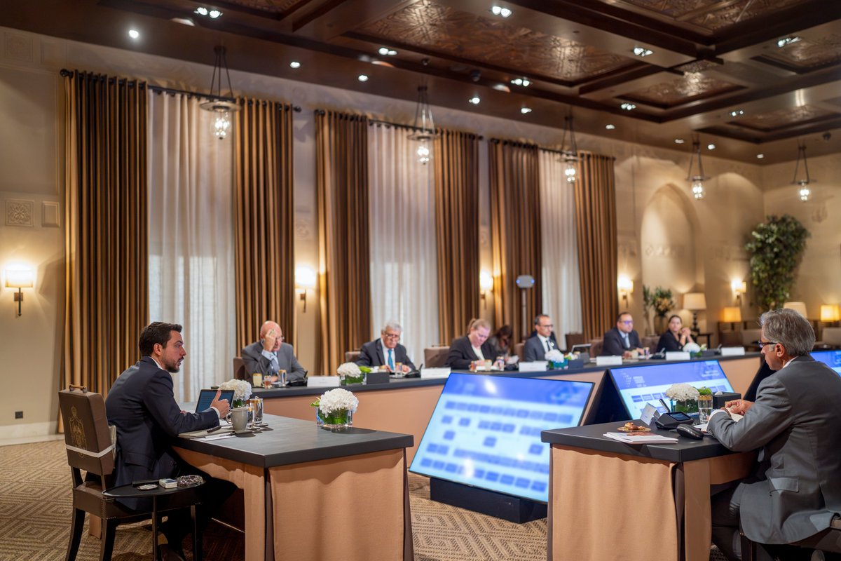 RHCJO's tweet photo. His Royal Highness Crown Prince Al Hussein chairs a meeting to review preparations for the Jordan-European Union Investment Conference, taking place on 19 November at the Dead Sea.
His Royal Highness stresses the importance of offering targeted investment opportunities that focus on vital sectors of national priority, urging government and relevant institutions to act immediately after the conference to follow up and build on conference recommendations.
#Jordan