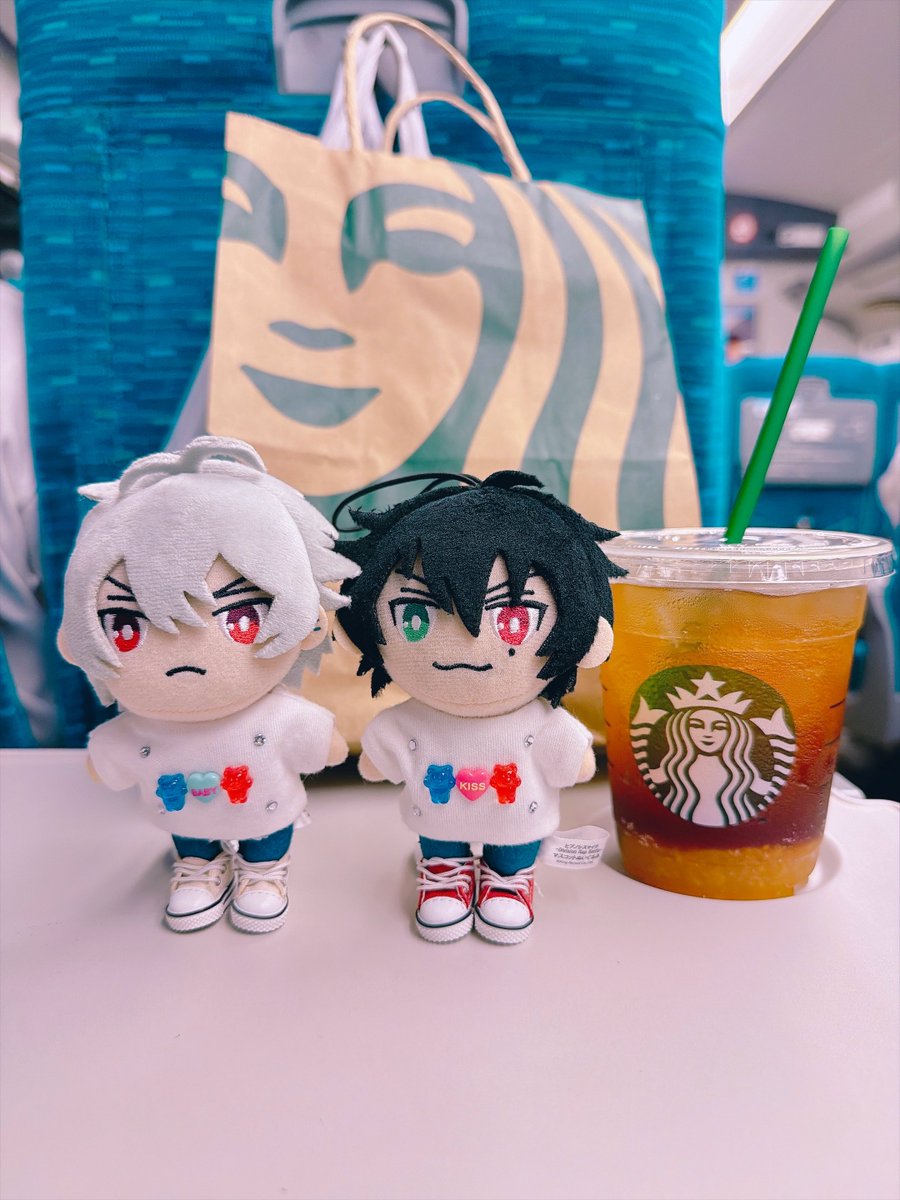 mshrmeme's tweet photo. 串力ツ屋台ふㄑƷうさん、ブクサ力(&amp;クサ)ライブのアフタ一にこれ以上ないお店でありがたき🦉そして美味し
あとちょっと寄った京都で食べたアイス
🧸ﾁｬﾝ乗ってた https://t.co/Bwi5L131M5
