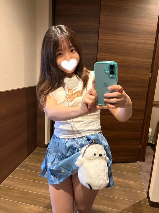 ltyue9's tweet photo. 錢沒有 身材沒有 男友沒有 主打一無所有🥲 https://t.co/XNHVyHerJC
