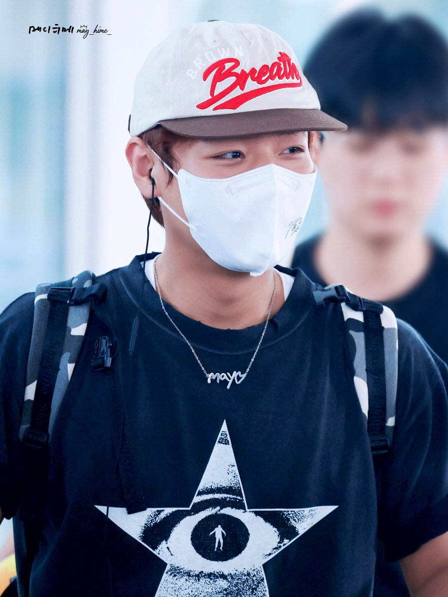 may_hime_'s tweet photo. 260817 ICN 입국

#박지훈 #PARKJIHOON https://t.co/97KmimRRRy