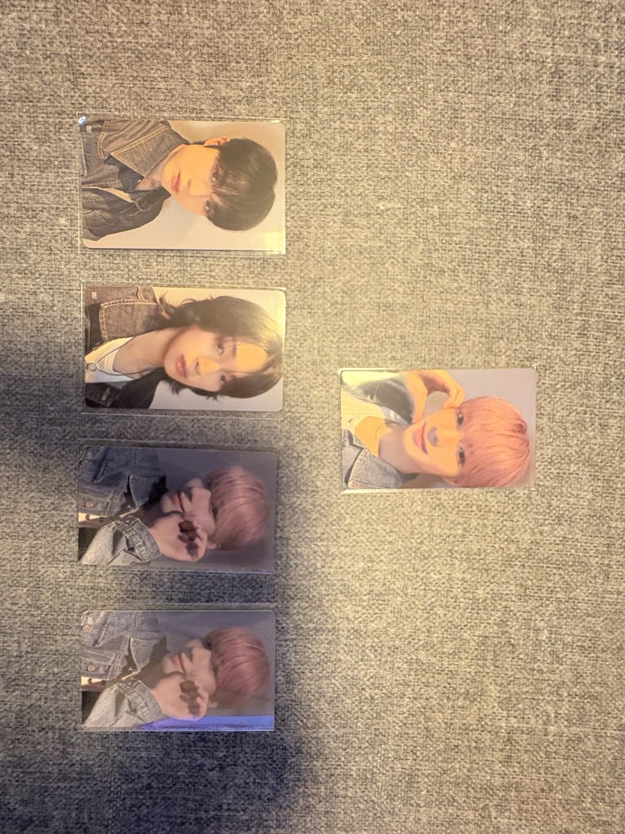 LIL61262278's tweet photo. KO1KEYZ 1ST FAN MEETING ファンミトレカ 缶バッジ 交換 

譲→柳谷伊冴、飯塚亮賀、小野慶斗、後藤結、矢田佳暉

求→濱田永遠 同異種 缶バッジ トレカ

💖>🩷
郵送または8/22会場手渡しで交換希望です！

条件が合う方はお気軽にお声がけ下さい🙇‍♀️
 
 #KO1KEYZ交換 https://t.co/vAwS1vxA9P