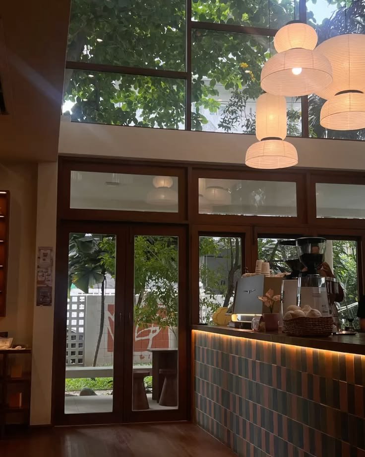 evadsh3ll's tweet photo. cafe hopping in bangkok inspired by @priyansh_ptl18 

and letting my @krexa_xyz agents pay for the meal

life feels unreal

hmu if you're around @SuperteamTH https://t.co/JL2J5jVB93