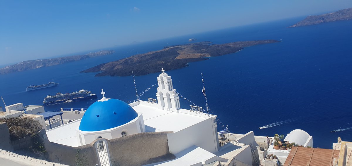 VinicAlejandro's tweet photo. Santorini - Grecia https://t.co/SuSNrcxUiW