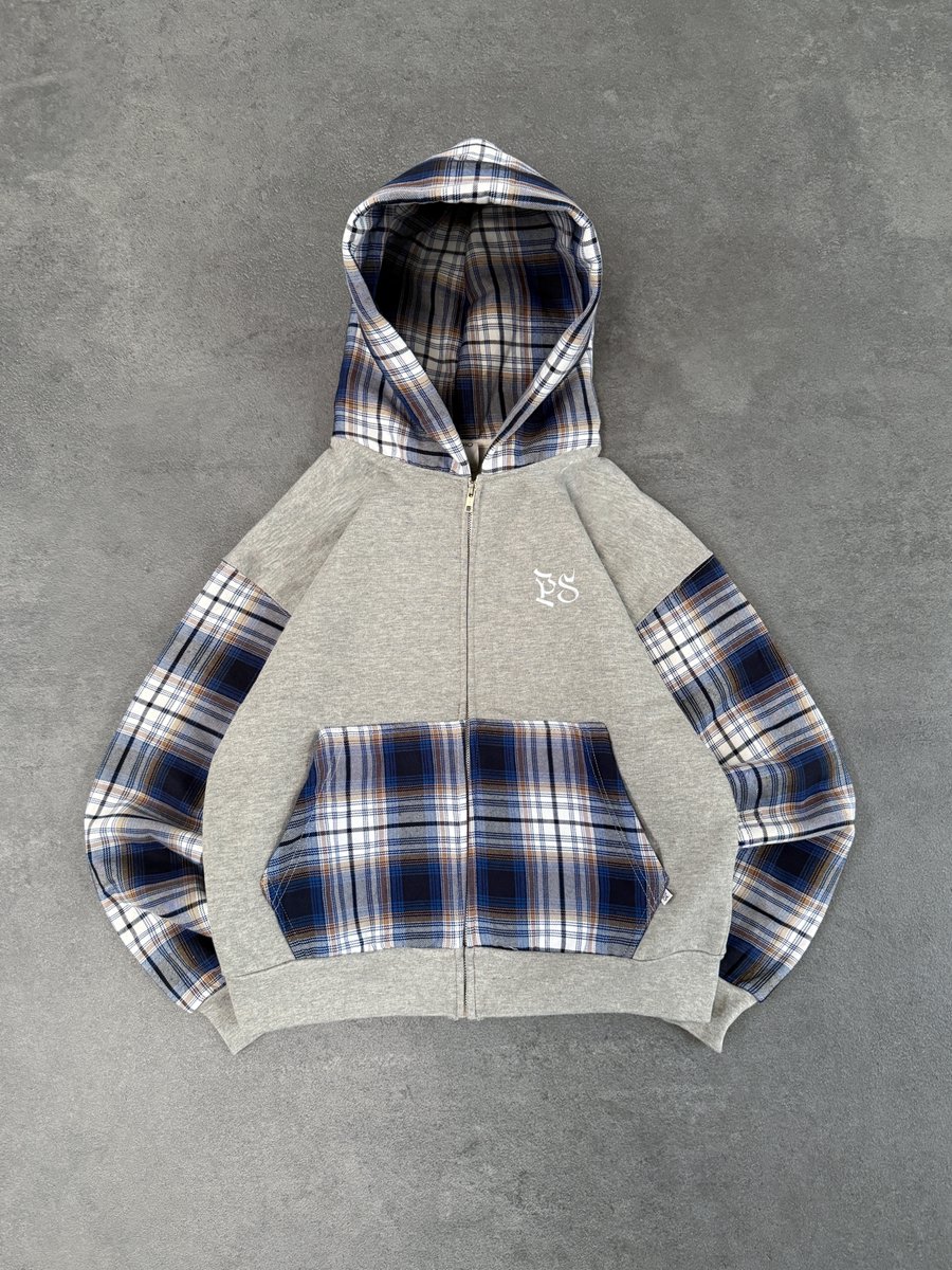Pepe_studio_'s tweet photo. i made the hoodie i always wanted to wear https://t.co/Cpi1xeiYJ9