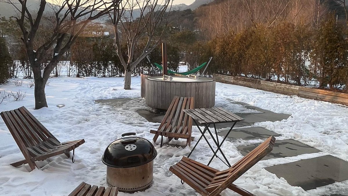 Chikybaavy007's tweet photo. 男の友情は一生モノだって、俺は信じてるぜ。 ✌️
ofGo https://t.co/J5yRkUoULj