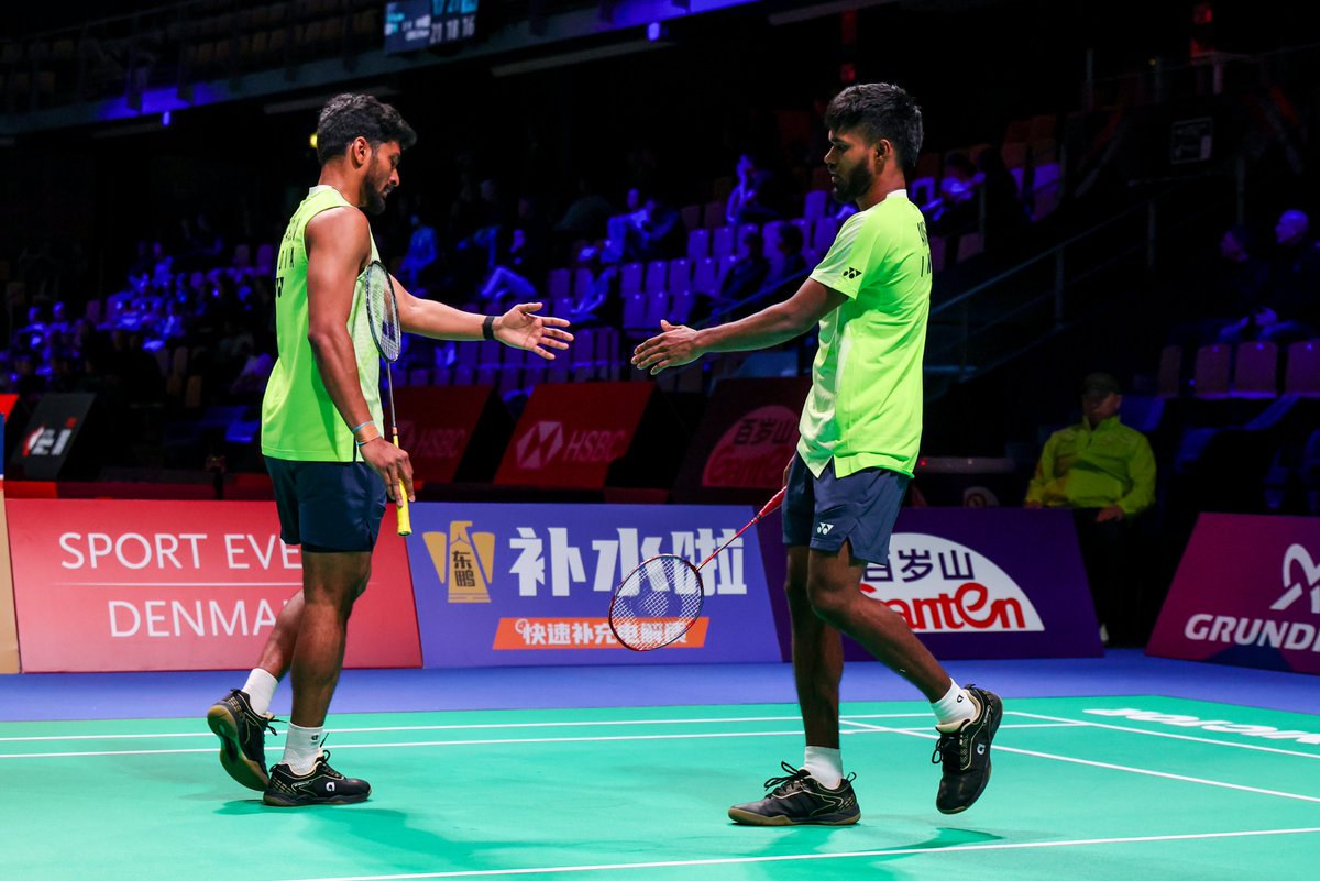 India_AllSports's tweet photo. PERFECT DAY in office for 🇮🇳 shuttlers at World Championships with 5 out of 5 wins in the opening round! 🏸  

✅ Ayush Shetty (beat WR 1 Shi Yuqi) 
✅ P.V Sindhu 
✅ Treesa/Gayatri 
✅ Hariharan/Arjun 
✅ Kavipriya/Simran  

#NewDelhi2026