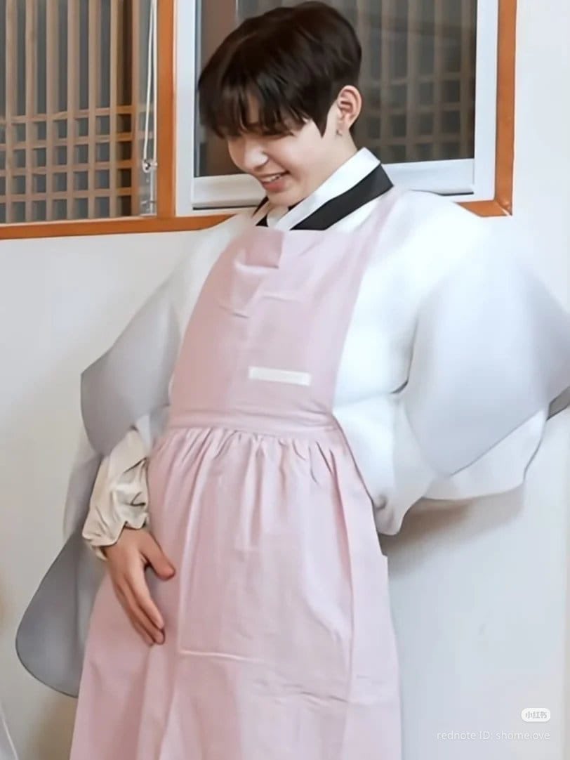 LoveableOSAKI's tweet photo. @HeartyDofi @LoveableWONBIN @LoveableJSC @LoveableREI @LoveableSULLY @LoveableWONY @LoveableANTON @LoveableMinju @HeartyLofi @LoveableWOONHAK @LoveableMJH https://t.co/llv5YeKEMe