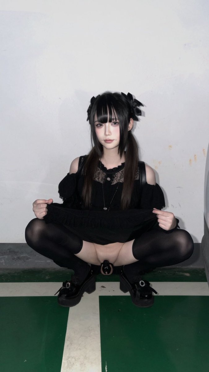 sissyflashing's tweet photo. ♕Model:Undynee
@Undynee_ https://t.co/x58rFbEwUK