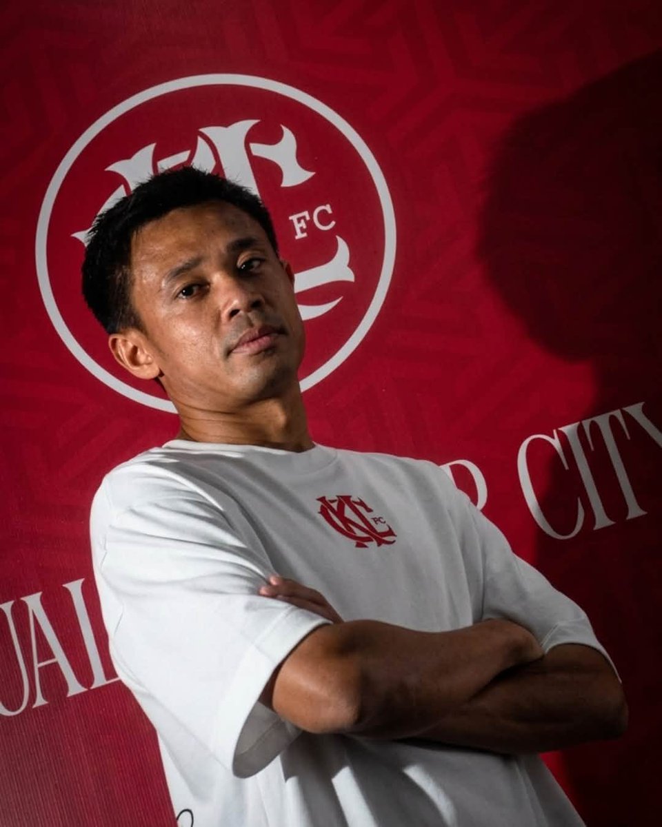 devinder00's tweet photo. Welcome back, Jack! 
After 15 years away!!

Ahmad Hazwan Bakri made his debut with Kuala Lumpur with 72 appearances from 2009-11. Jack scored 17 goals to rank 22nd in KL's all-time top scorers chart

#SampaiMatiKualaLumpur https://t.co/QvOgRZBNES