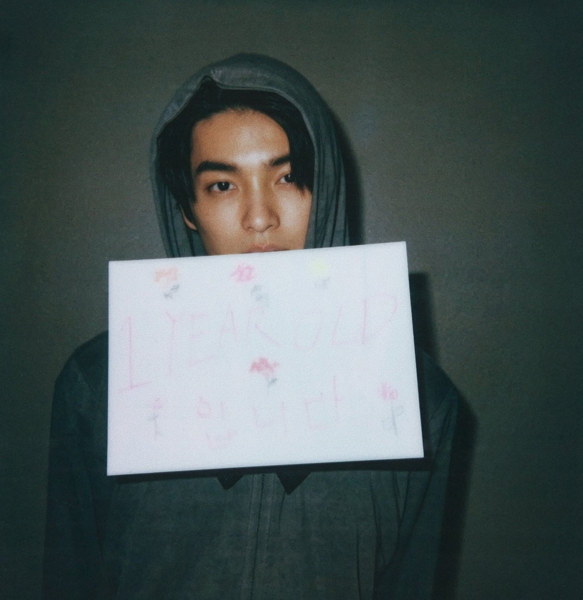 keonhoguide's tweet photo. Happy 1st debut anniversary, Keonho! Our maknae... Being part of your journey this past year has brought me so much happiness. I am incredibly proud of your hard work and everything you have achieved. May your path ahead be filled with even greater success and brighter moments. My biggest wish is to stay by your side, support you, and walk this journey with you and cortis for a very long time. Thank you for working so hard, I am always here for you aegiiii......♡

ONE YEAR OF ACE KEONHO

#TheWorldMetKeonho
#건호로_물든_시간
#FirstYearOutsideTheLines
#KEONHO #건호