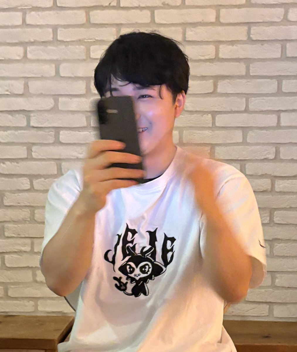 cityy_V's tweet photo. https://t.co/cieYHSxLh6
