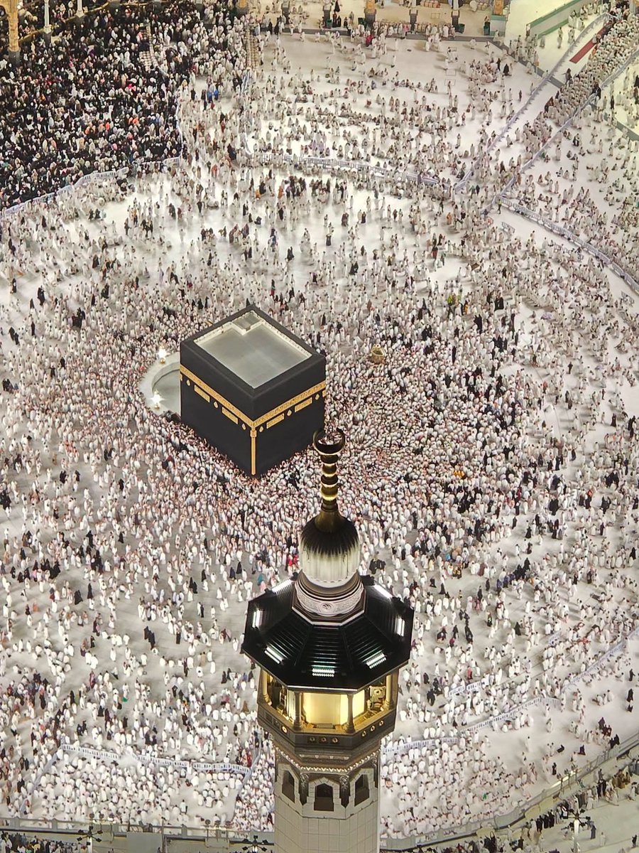 abutalha_123's tweet photo. Masjid Al Haram 🕋🤍 https://t.co/H13ib8mpnR