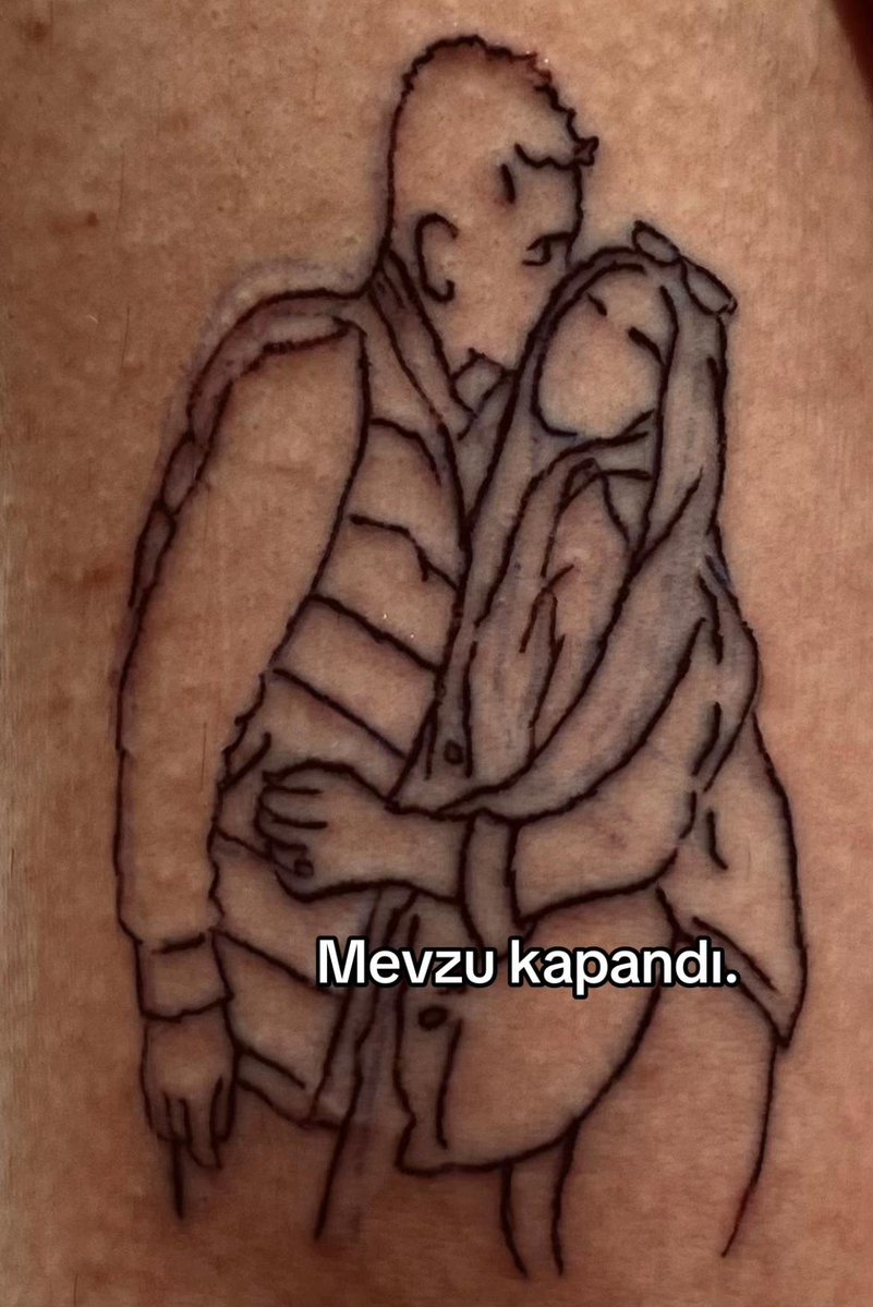 Ayrılığın ardından eski dövmesini kapatan genç kadının değişimi
