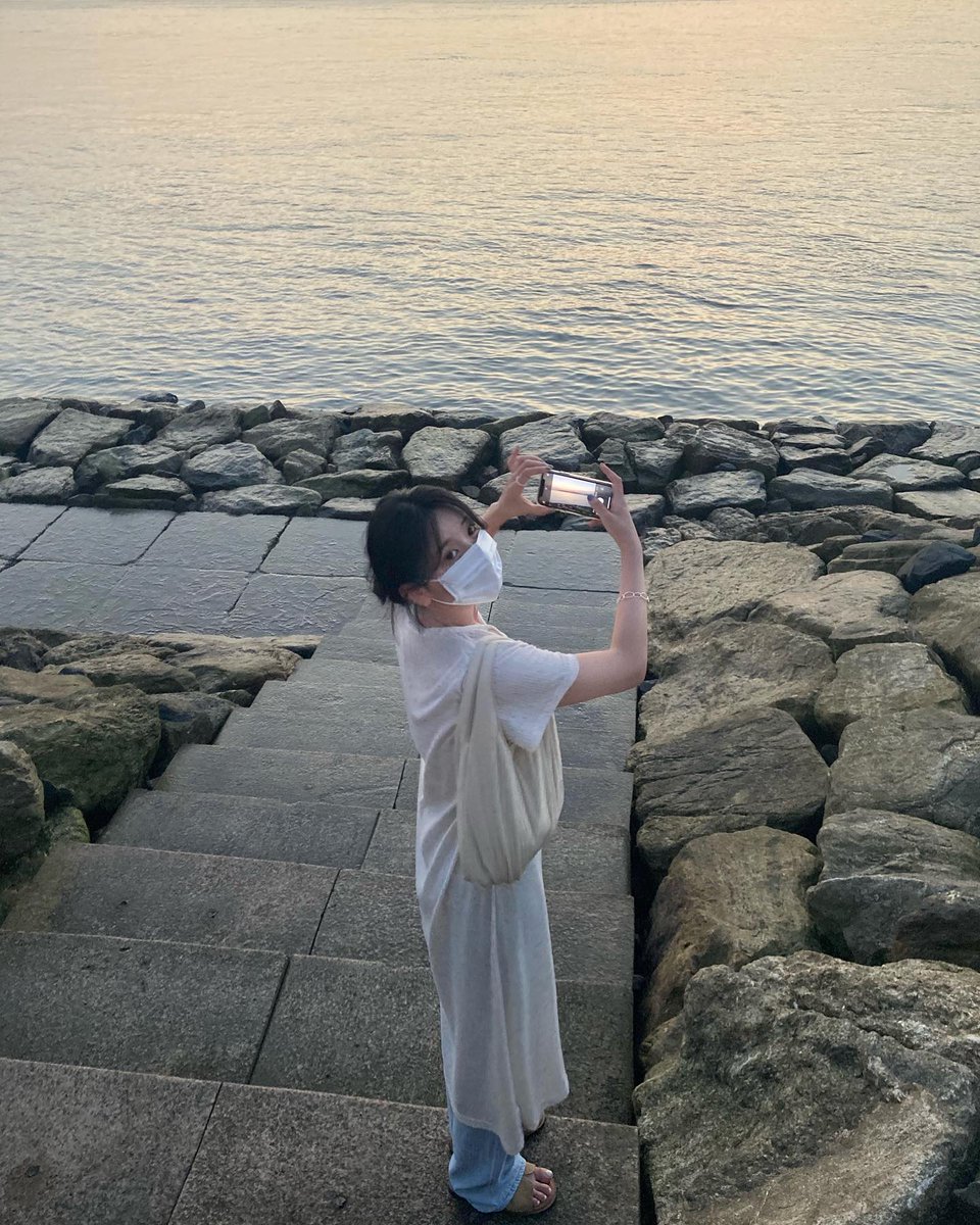 Daniel141996's tweet photo. 心が疲れたときは、ただ静かに一人で休みたい。 🥰
Qsr https://t.co/CF7yJPx1QT