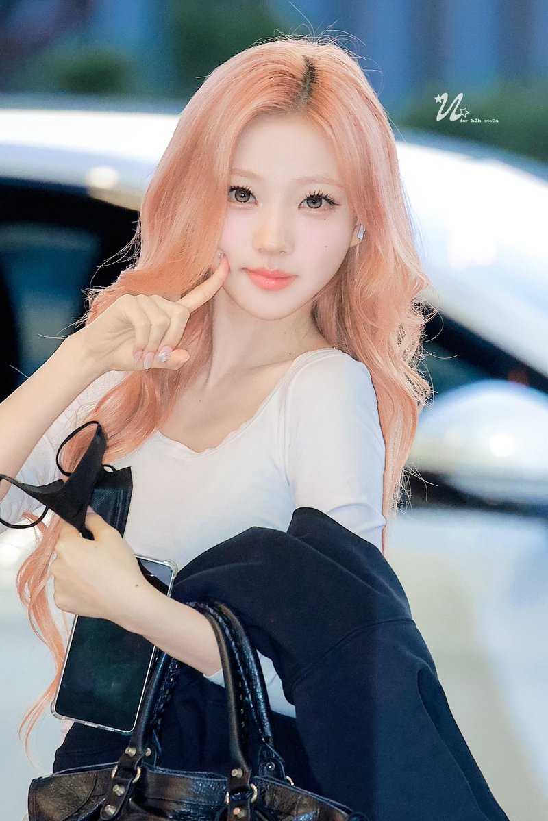 ste11a_u's tweet photo. 260810

#스텔라 #STELLA #h2h #하츠투하츠 #Hearts2Hearts https://t.co/uUTErTYL2E