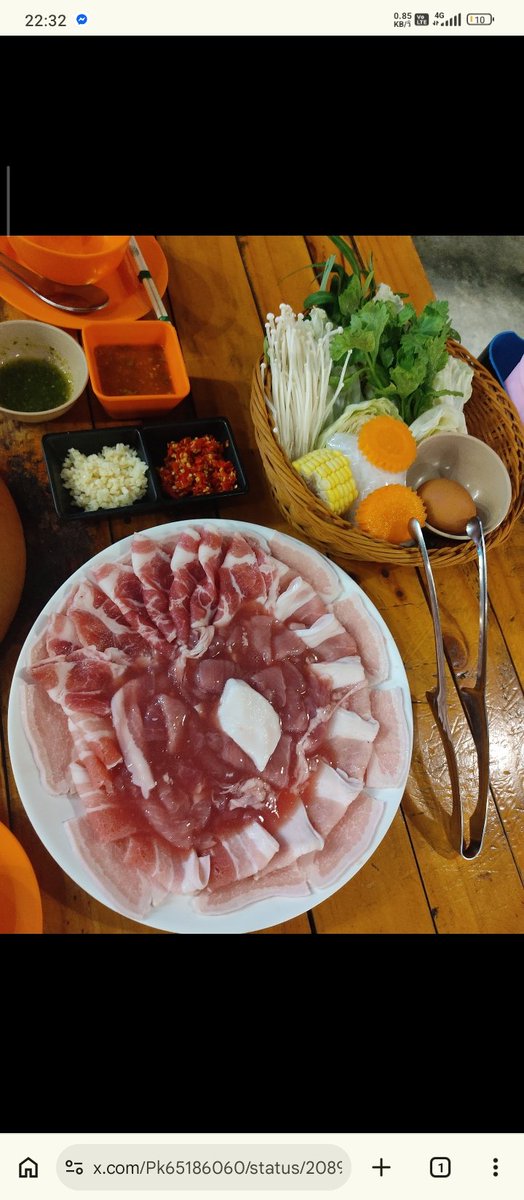 2zubxk's tweet photo. @skiffti กินเยอะๆล่ะ https://t.co/OTIioWAonW