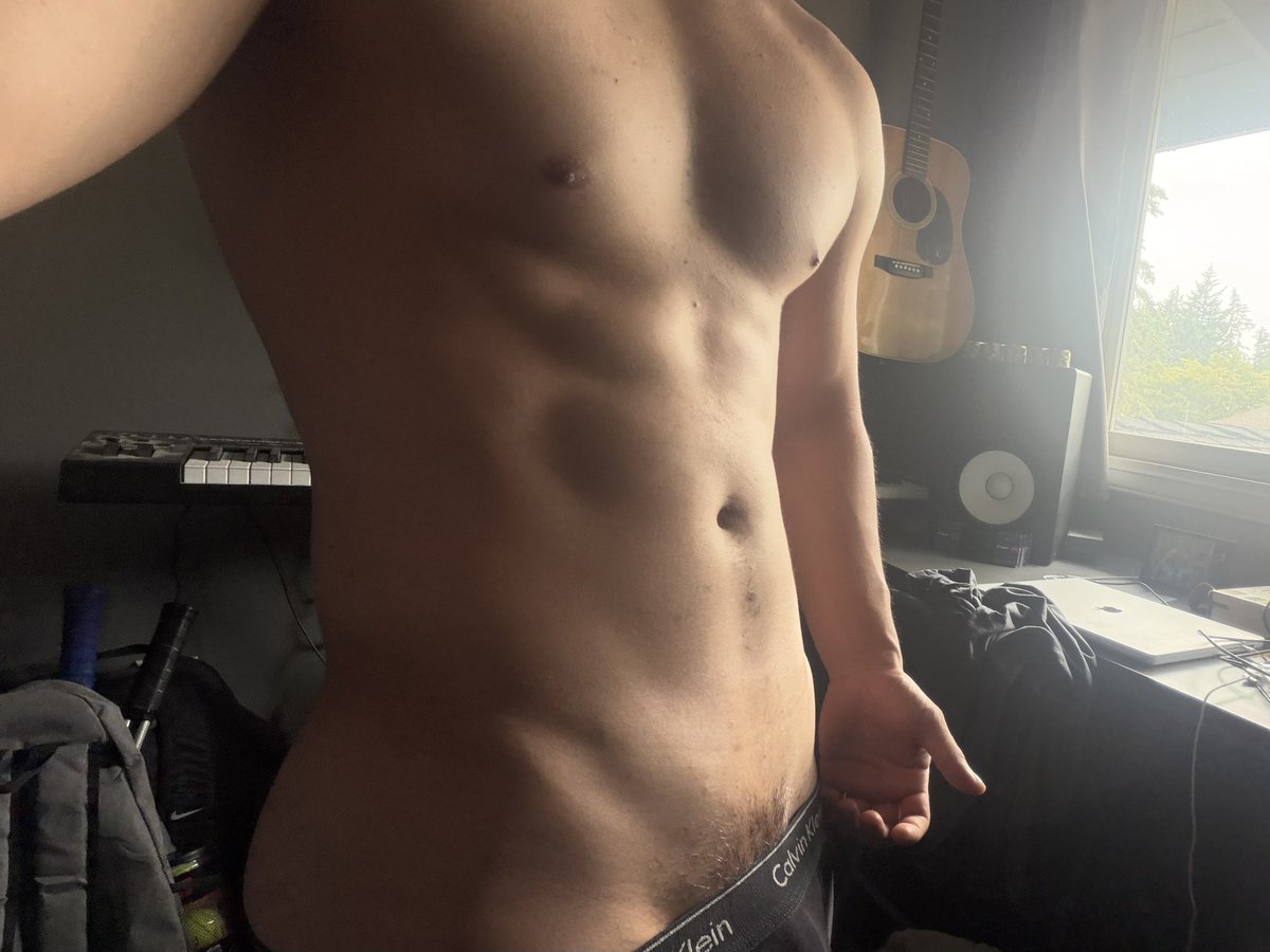 jayyys_wrldd's tweet photo. my favorite angle https://t.co/3WGacI8chk