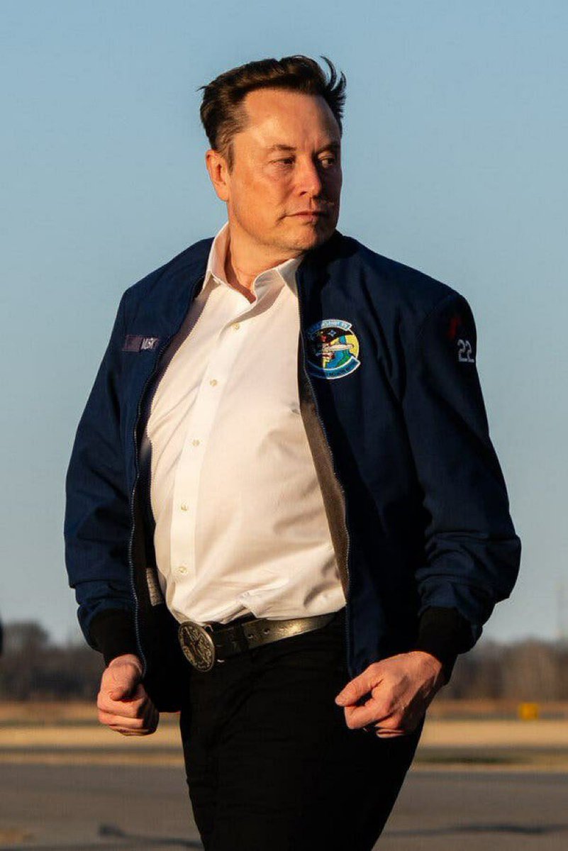 MuskX546's tweet photo. Team work is far better than doing it alone. 

A. YES
B. NO 

WHAT YOUR OWN OPINION ✨🚀 https://t.co/C3gvZi0rUg