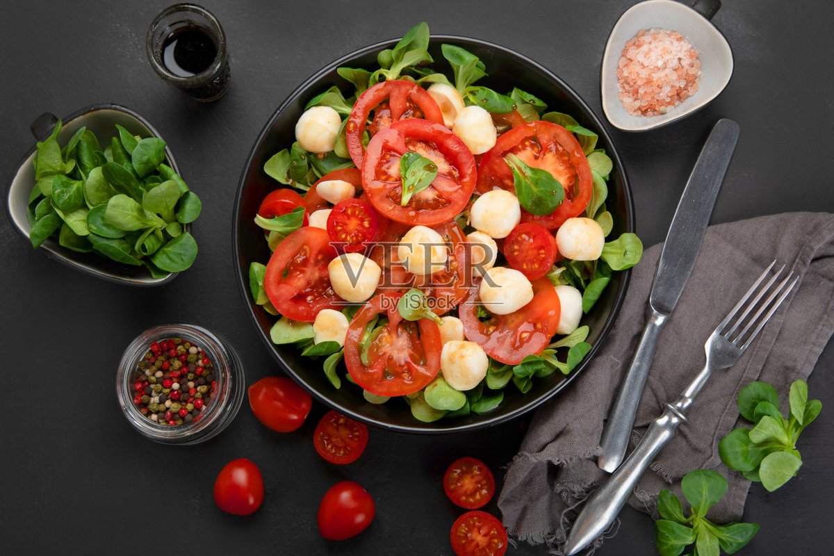 cmaaryy33810's tweet photo. Fresh organic spinach, cherry tomatoes u0026 wholewheat pasta just in! Stock up for your easy weeknight meals  #GroceryHaul https://t.co/MRf3iu2EFz