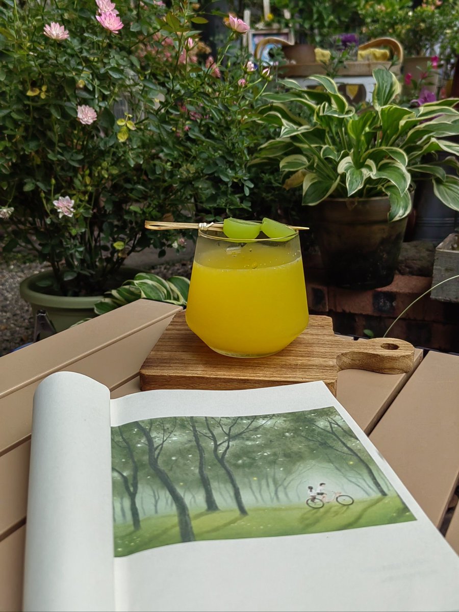 DelamarreQuebec's tweet photo. Just left a jar of homemade lemonade on my neighbor’s porch with a cute note—warm smiles and tiny summer joy, perfect!， https://t.co/UepSVpx0Qe