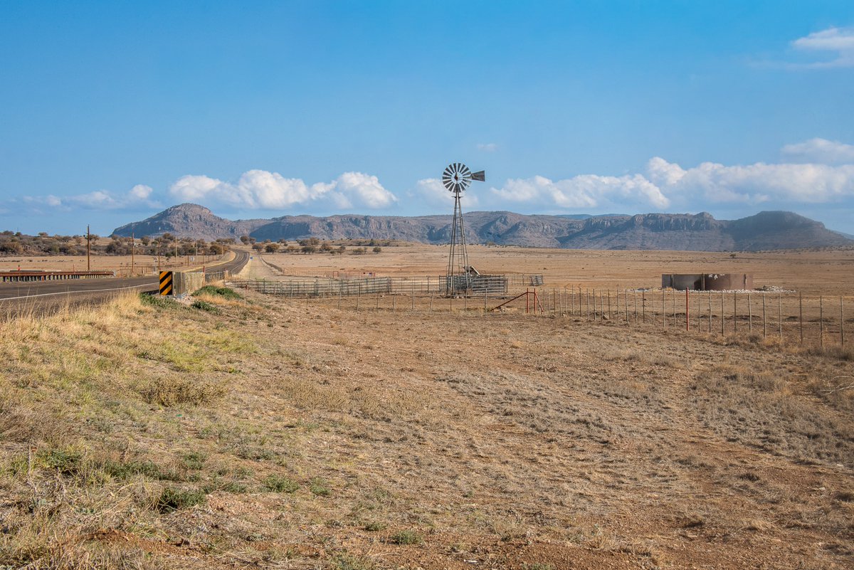 VisitAlpineTX's tweet photo. "Whispers of the Desert Wind" by Savhanna Holland from the #AlpineTXPhotoContest #alpinetexas #texastodo
See more great Alpine photos: https://t.co/C7K0FuBtYJ https://t.co/MxRYdRpV7u