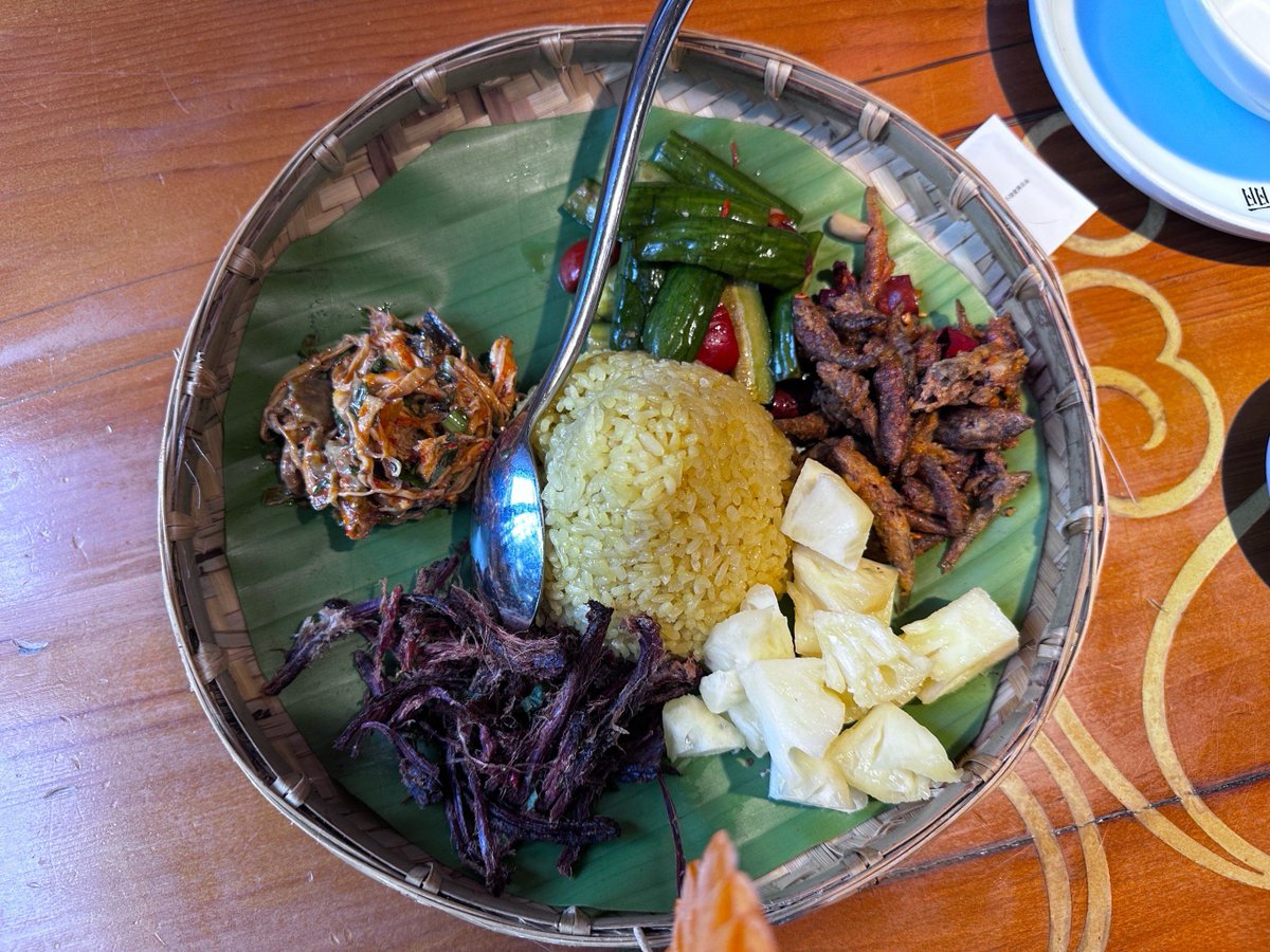 IdahKompi's tweet photo. Just tried creamy Indonesian rendang with jasmine rice—spicy, aromatic, and totally soul-warming! Perfect for a quick flavor escape , https://t.co/DoIa9Vkrq3