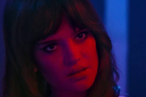 Jeanv999's tweet photo. Nicolas Winding Refn doesn’t care if you follow the plot of Her Private Hell. The neon-swathed images and the swooning soundtrack, by legendary Pino Donaggio, are enough to make you fall in love. https://t.co/hVimUD9Lah https://t.co/t2OlrkI10t