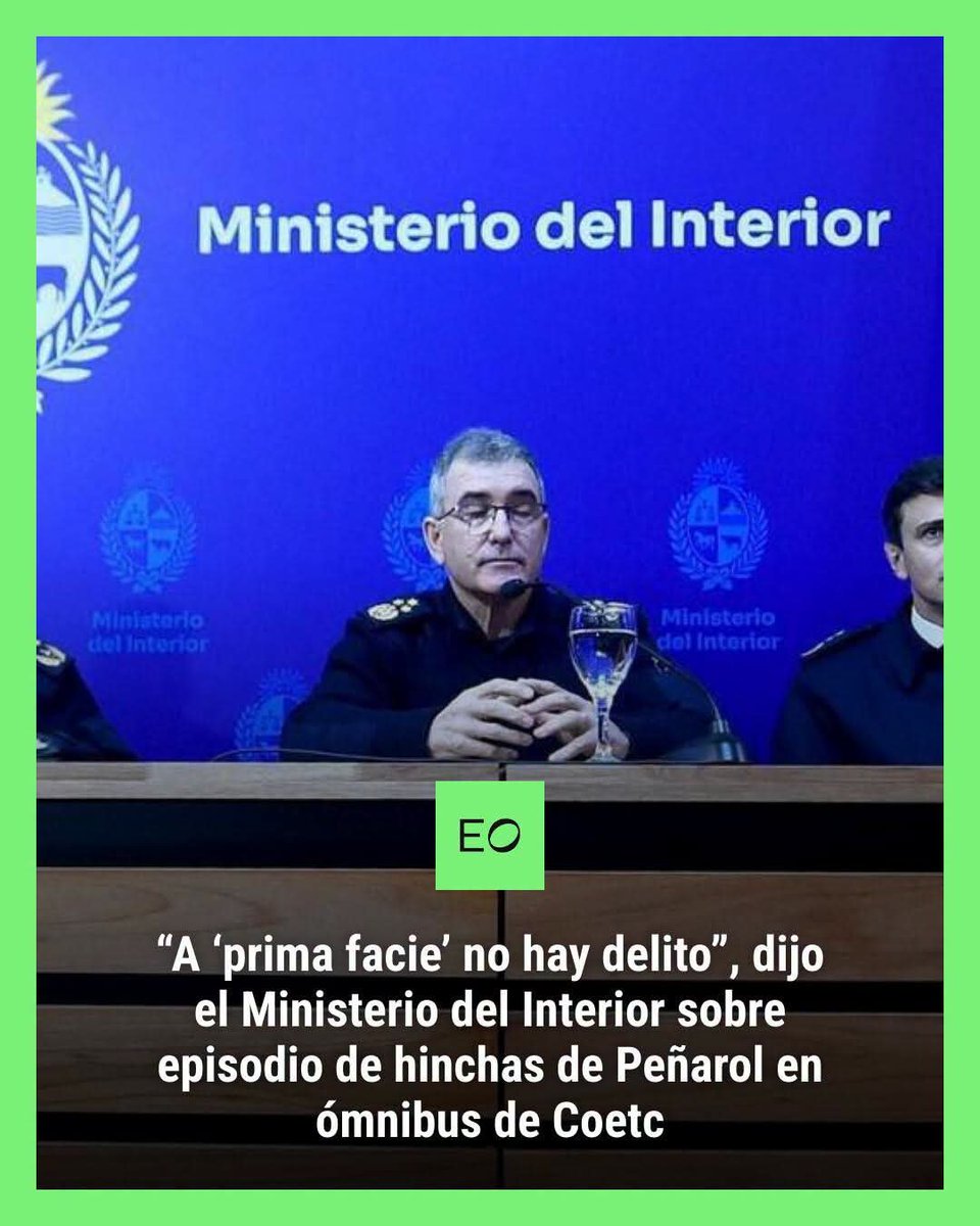 EdwardHolfman's tweet photo. ¿“PRIMA FACIE” NO HAY DELITO? Un grupo de hinchas sube a un ómnibus, hostiga y presiona al conductor hasta conseguir que modifique su recorrido. El trabajador termina en estado de shock y necesita asistencia médica.
Y la primera discusión es si corresponde o no enterar a Fiscalía. La calificación jurídica la determinarán quienes tienen competencia para hacerlo. Pero desde el punto de vista de la SEGURIDAD PÚBLICA, hay algo que no admite demasiada discusión,
un grupo de personas logró imponer su voluntad mediante intimidación sobre un trabajador y alterar el funcionamiento de un servicio público.
Esto ocurre menos de dos semanas después de otro grave episodio con un ómnibus vinculado a hinchas de fútbol de cerro.
▪️¿Tenemos que esperar una denuncia penal para advertir el problema?
▪️¿O vamos a actuar preventivamente antes de que el próximo episodio tenga consecuencias mucho más graves?
La ausencia eventual de delito no significa ausencia de riesgo. La seguridad también consiste en impedir que estas situaciones vuelvan a ocurrir. EdwardHolfman ||EHM