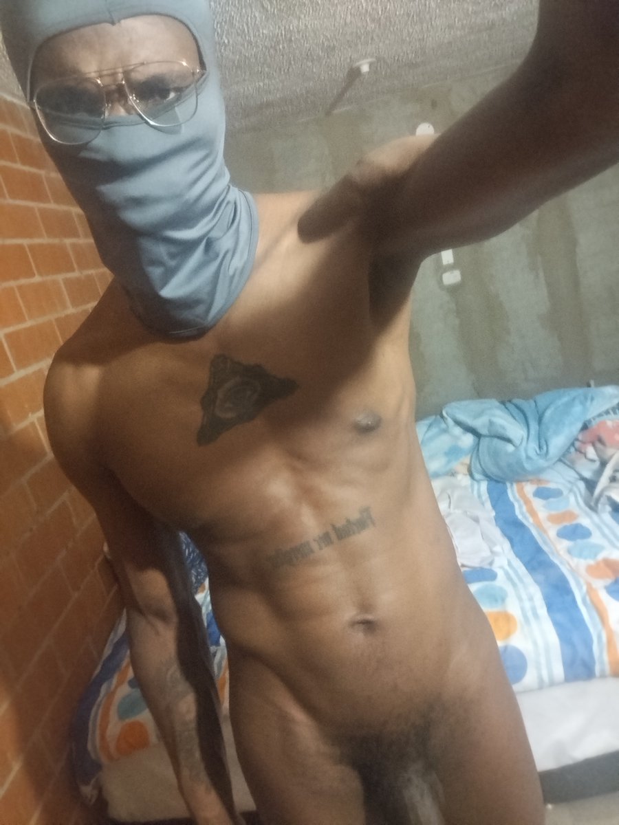 gargolablac's tweet photo. @Men @JafarXXXX @DeepVoiceX https://t.co/kkTKWCmyna