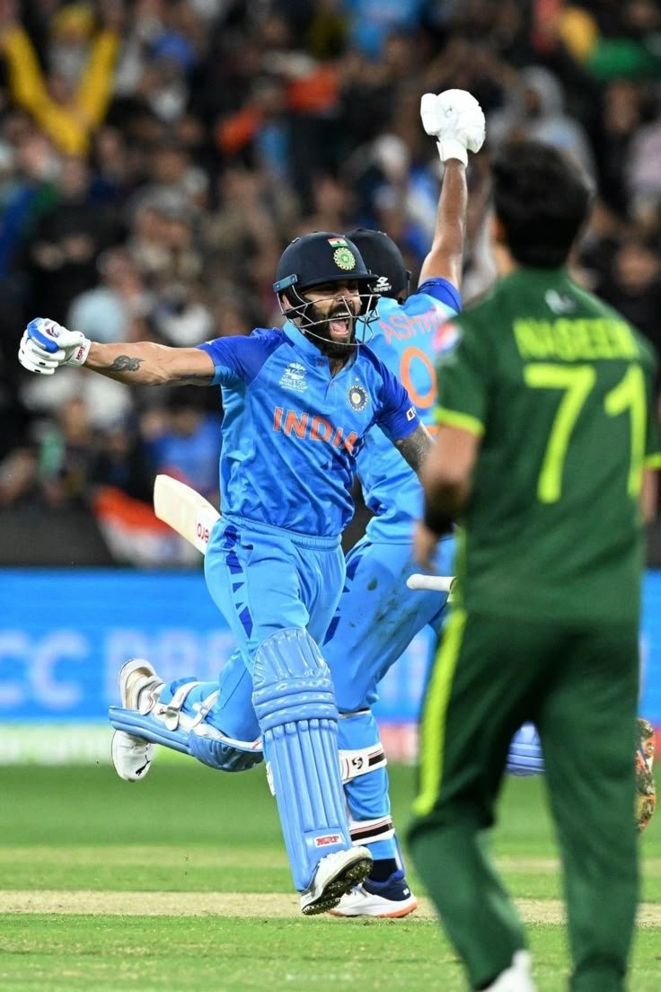 on_drive2306's tweet photo. 18 years of King Kohli ❤️❤️ https://t.co/xI65J7nVku