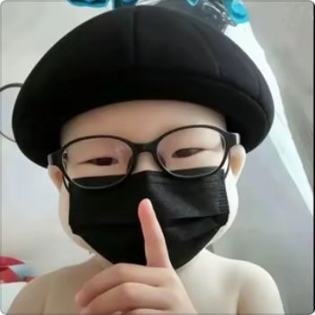 Digenq's tweet photo. @LinYou19515 @bwwvnt8bbn19001 @XingjianW94341 你妈死了，拿小刀给你妈捅死
他妈的谁先开黄腔，你个傻逼 https://t.co/nfqYEjOitb