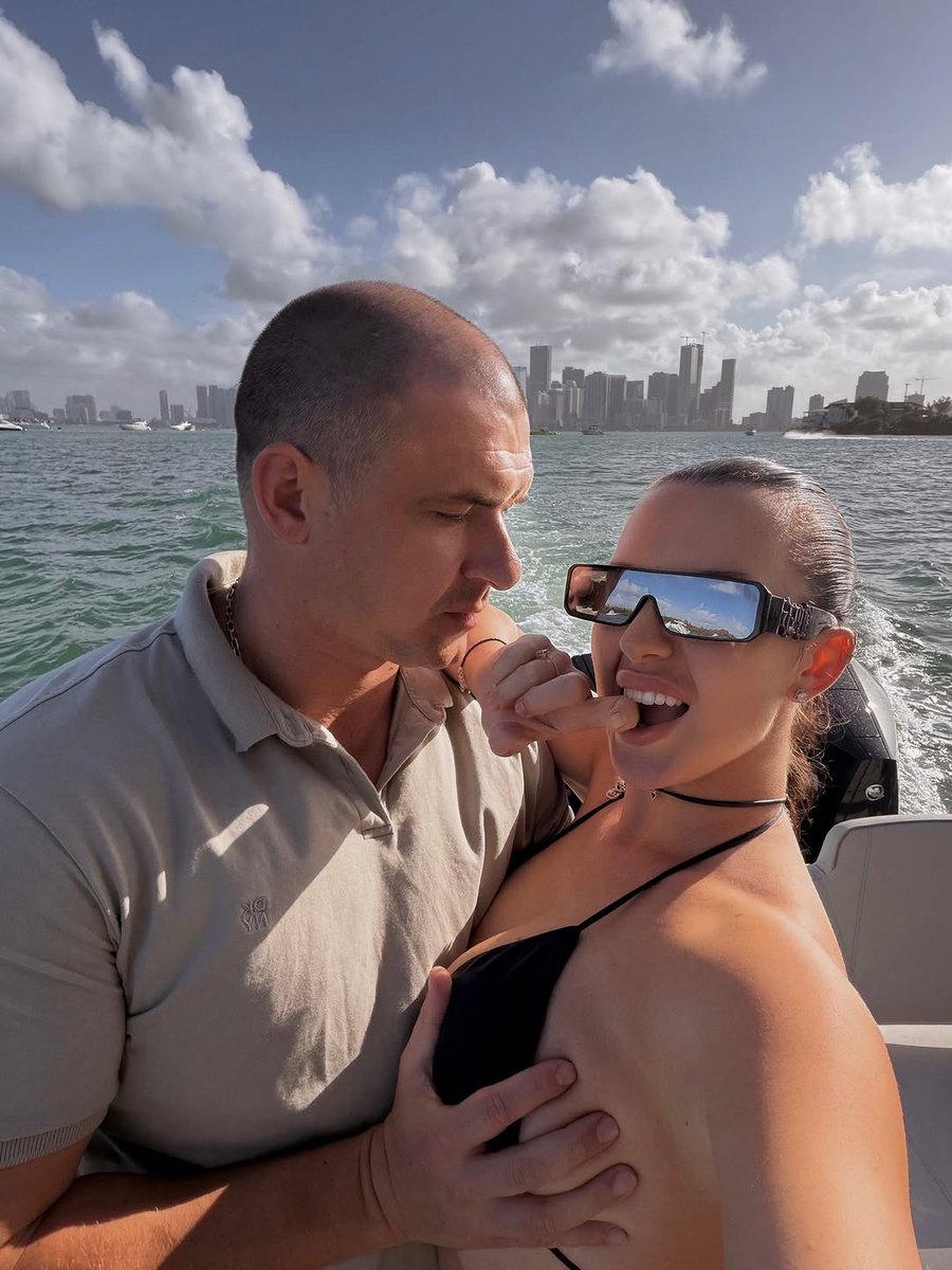 ilonachernovfhy's tweet photo. funny Sunday ☀️

🛥️ https://t.co/gVSpLPxsRL