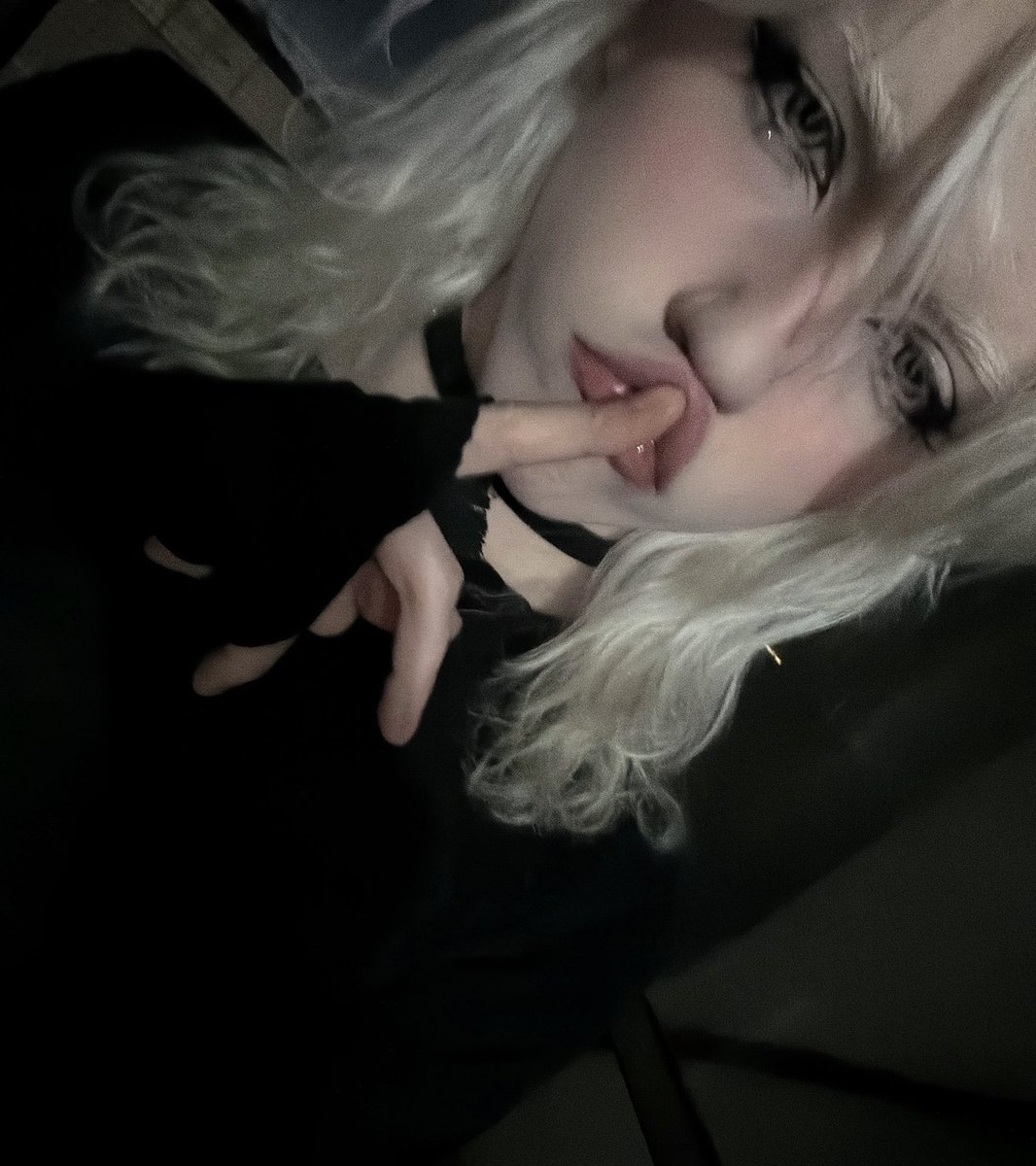 angel1njection's tweet photo. SSS+ tier femboy 🐾 https://t.co/wG28d1hpCS