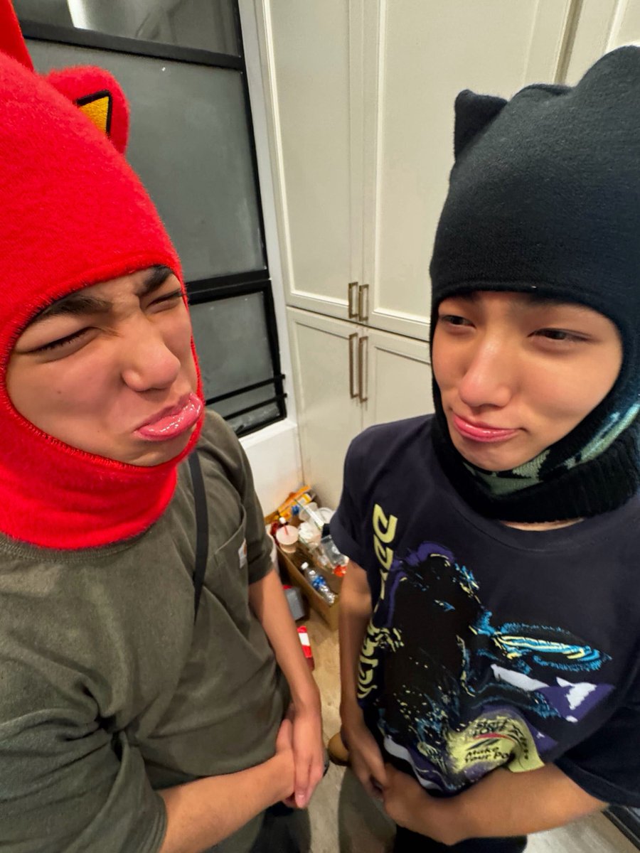 noonaseahn's tweet photo. GEMESSSSS PGN GIGITTTT DEDEKKKKKK
🥺💗💗💗💗 https://t.co/MLkm70rVH0