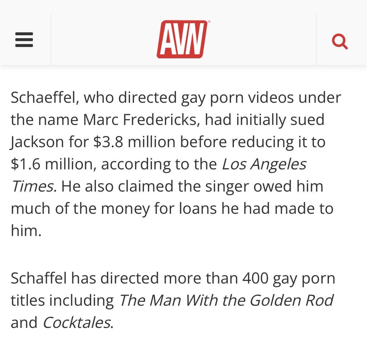 kingsleyinpublc's tweet photo. I’ve ALWAYS suspected there was something off about Beyoncé 🙄🥲 that whole “untouchable queen” image has always felt manufactured as fvck. Now old footage is resurfacing showing a 19-year-old her sitting on this weird gay adult content director’s lap while he’s all over her, and suddenly the Beehive wanna develop amnesia. And this is the woman y’all built into some PERFECT QUEEN while Jay-Z had the nerve to get on that stage dragging Nicki and her husband, talking all that cocaine/Kenneth Petty not being able to be around kids BS literally going below the belt.  Oh, the irony. 😂🤣

I’m not saying this footage proves every rumor but PLEASE stop acting like Beyoncé is some flawless industry angel. That carefully manufactured image is looking real shaky right now. Barbz get your popcorns, it's movie time 🍿👀🤣