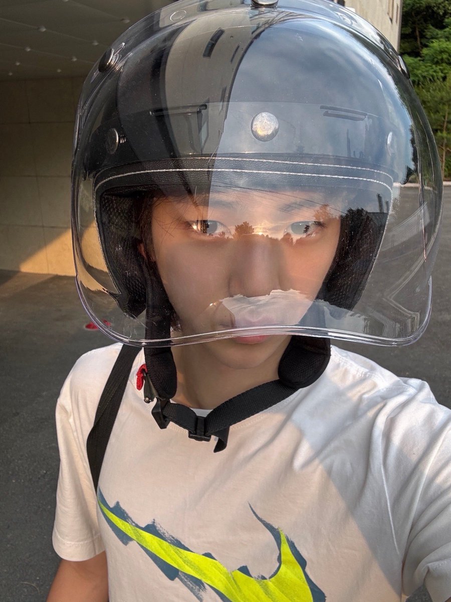 juuesa's tweet photo. BARU PERTAMA KALI DALAM HIDUP GW LIAT IDOL PAKE HELM AJG 😭😭😭😭😭😭😭😭😭😭😭😭😭😭😭😭😭😭😭😭😭😭😭😭😭😭😭😭😭😭😭😭😭😭😭😭😭😭😭😭😭😭😭😭😭😭😭😭😭😭😭😭😭😭😭😭😭😭😭😭😭😭😭😭😭😭😭😭😭😭😭😭😭😭😭😭😭😭😭😭😭😭😭😭😭😭😭😭😭😭😭😭😭😭😭 https://t.co/vS3RcxGbNL