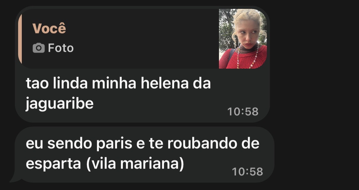 laurapaumer's tweet photo. semana passada meu namorado viu troia (2004) e so falou disso a semana toda ate nos obrigar a ver no almoço de família de ontem https://t.co/F0GrXkL5bI